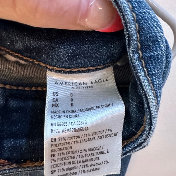 American Eagle High Rise Shortie jean shorts - Picture 4 of 4